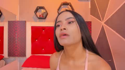 Karol online show from 10.25.25