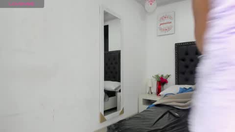 Karol online show from 09.14.25