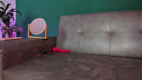 Snapshot of karolsweet_ chatting on 12.27.24 KarolSweet online show from 12.27.24