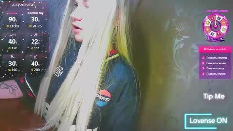 Caroline Fox online show from 02.11.26