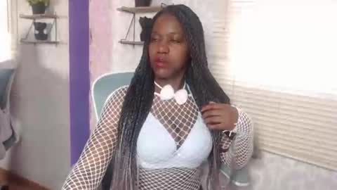 karooll_smit online show from 10.23.25