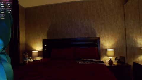 Snapshot of karrin chatting on 01.16.25 K online show from 01.16.25