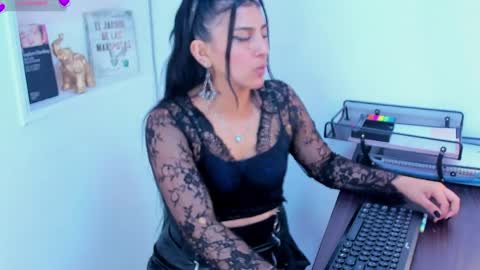 Snapshot of kasandragrant chatting on 04.07.26 Kasandra Grant online show from 04.07.26