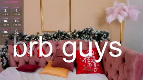 Snapshot of kassandra__grey chatting on 12.22.24 Kassandra 3 online show from 12.22.24