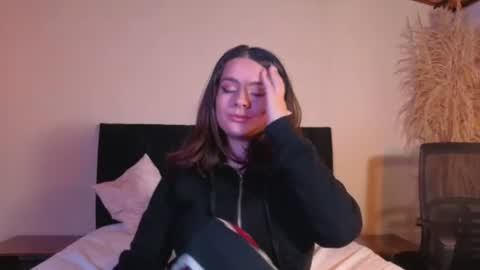 Snapshot of kassandra_james chatting on 06.23.26 kassandra james online show from 06.23.26
