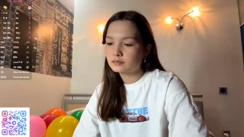 Kira online show from 09.14.25