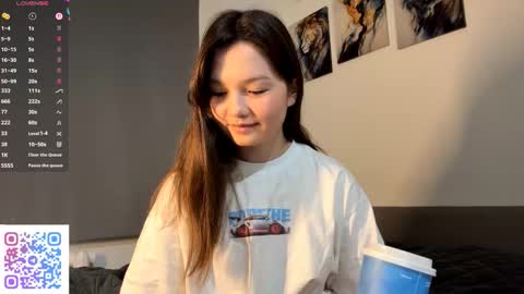 Kira online show from 10.05.25