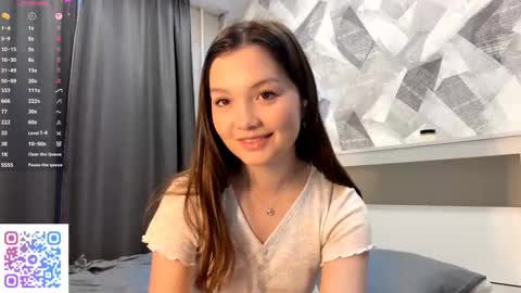 Kira online show from 10.10.25