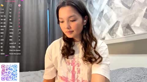 Kira online show from 10.21.25