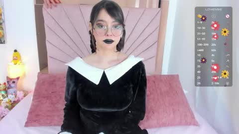 Kasumi  online show from 10.23.25