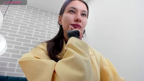 Snapshot of kat__cat chatting on 01.11.26 kat__cat online show from 01.11.26