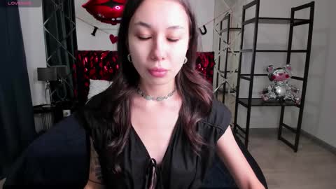 Snapshot of kat__cat chatting on 02.05.26 kat__cat online show from 02.05.26