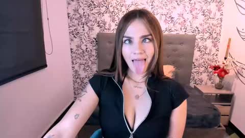 K A T A  H O O T online show from 03.10.25