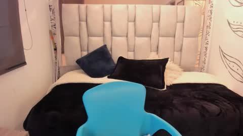 K A T A  H O O T online show from 09.17.25