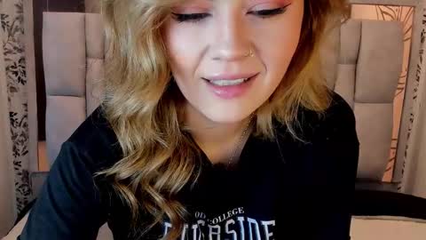 K A T A  H O O T online show from 01.14.26