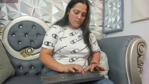 Snapshot of kataleyastiward chatting on 02.03.25 KATA online show from 02.03.25