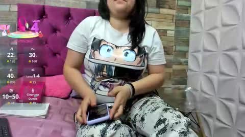 Snapshot of kataleyastiward chatting on 11.24.25 KATA online show from 11.24.25