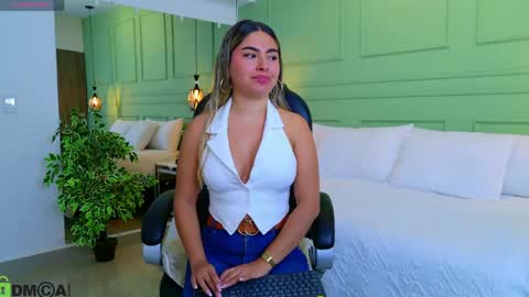 Kat online show from 04.21.26