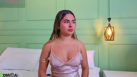 Kat online show from 04.30.26