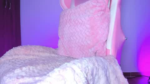 katalinaferreirax online show from 05.06.26
