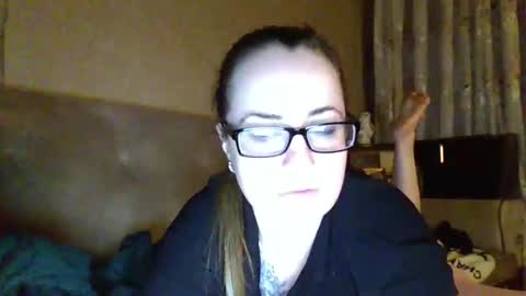 Snapshot of katarios_x chatting on 09.12.25 katarios online show from 09.12.25