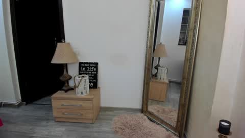 Snapshot of kate_belle chatting on 01.31.25 Kate online show from 01.31.25