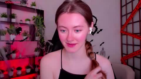 Kate online show from 10.29.25