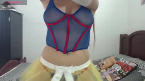 Snapshot of kate_leex chatting on 01.06.26 kate_leex online show from 01.06.26