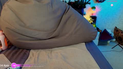 Kate online show from 12.22.24