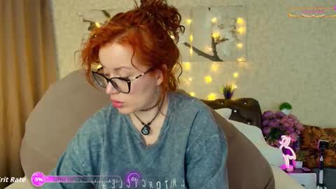 Snapshot of kate_picture chatting on 03.26.26 Kate online show from 03.26.26