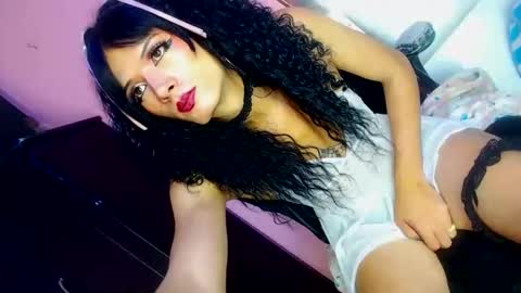 is secret for lovers online show from 01.04.25