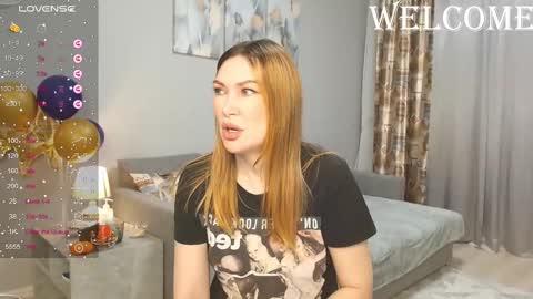 Snapshot of kate_space chatting on 03.10.25 Therapist online show from 03.10.25