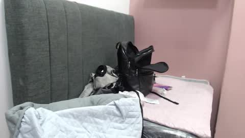 Kari online show from 11.26.25