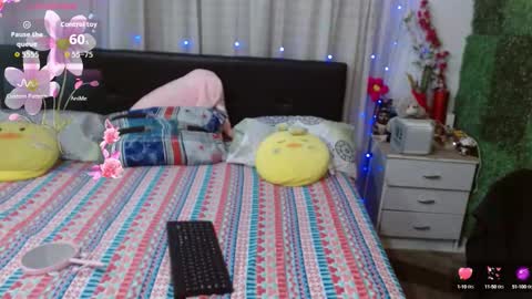 Snapshot of kateangelly chatting on 10.16.25 kateangelly online show from 10.16.25