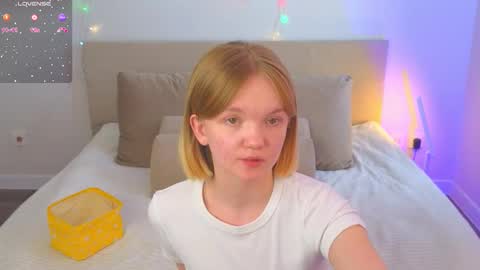 katebunnys online show from 03.21.26