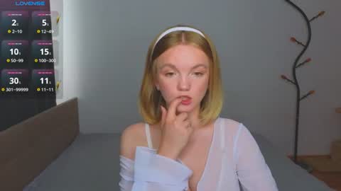 Snapshot of katebunnys chatting on 07.26.26 katebunnys online show from 07.26.26