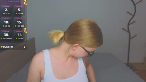 Snapshot of katebunnys chatting on 07.27.26 katebunnys online show from 07.27.26