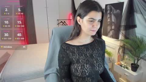 Snapshot of katecate chatting on 10.13.25 Kate online show from 10.13.25