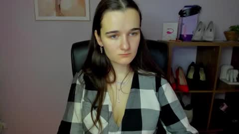 Snapshot of katedesire chatting on 12.21.25 Kate online show from 12.21.25