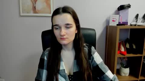 Snapshot of katedesire chatting on 03.01.26 Kate online show from 03.01.26