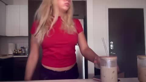 kateharperr online show from 10.09.25