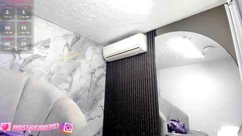 Im Katherine but call me Kate  online show from 01.29.25