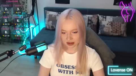 Lisa online show from 11.14.25