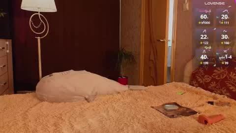 Kate online show from 12.24.24