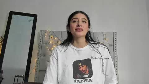 love meeee online show from 05.01.26
