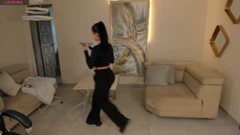 K A T E  online show from 06.25.26