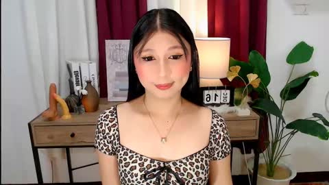 KATE online show from 12.15.25