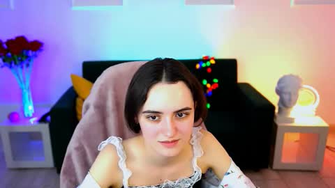 katewillows online show from 02.27.26