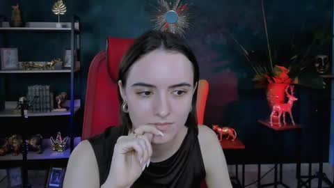 katewillows online show from 04.24.26