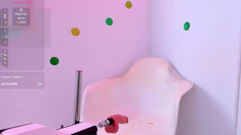 katey Curvy01 online show from 12.18.24